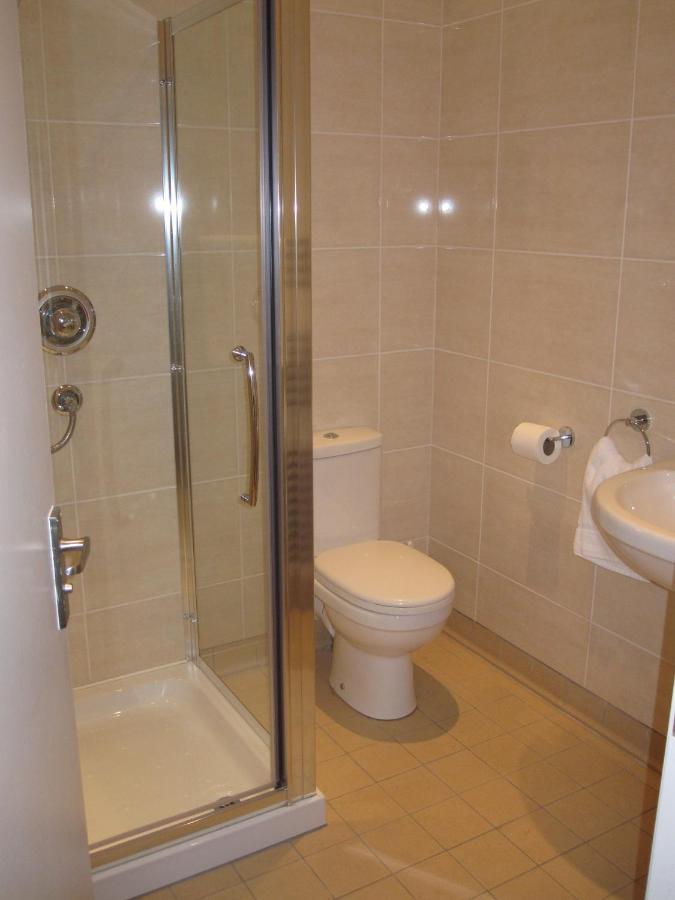 Clifton Hotel High Wycombe